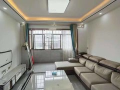 来宾兴宾兴宾城区泰和华府，三房两厅两卫。家具家电齐全，拎包入住租1300个月出租房源真实图片