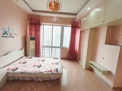 丹桂公寓精装一室，可短租，家电齐全，拎包入住