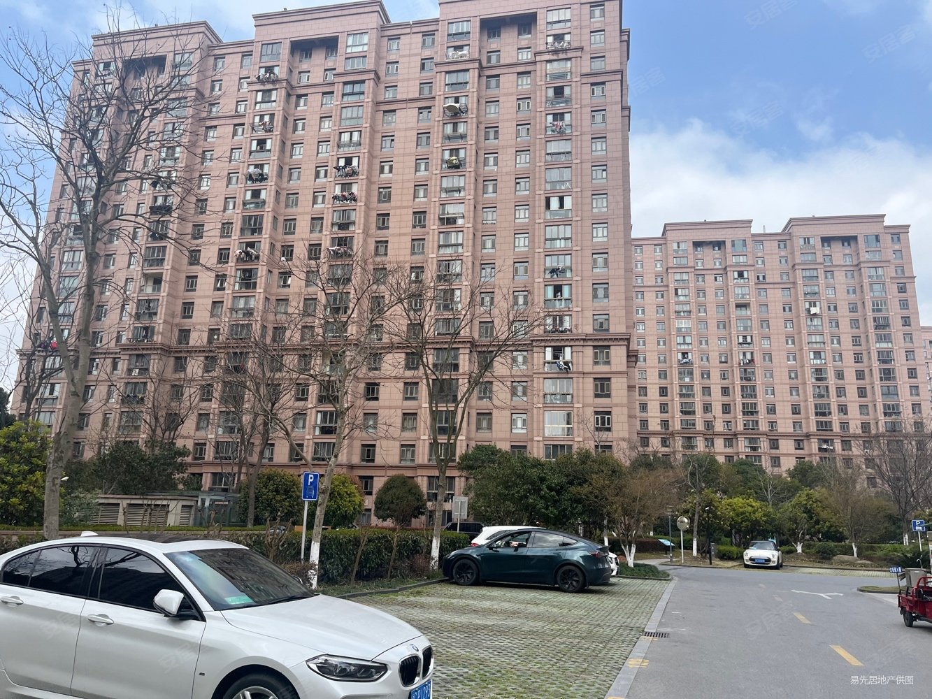 位置 景观楼层豪华3室 边套哦采光好 有车位有储藏室,金瀚园二手房,4