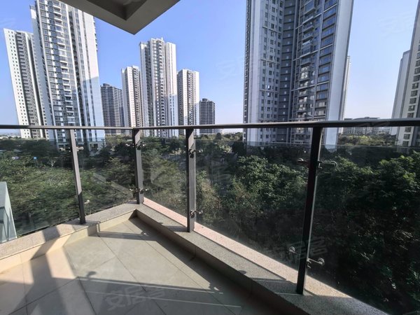 珠海高新区唐家湾唐韵唐家低密度小区唐韵三房出租,近格力大商业街