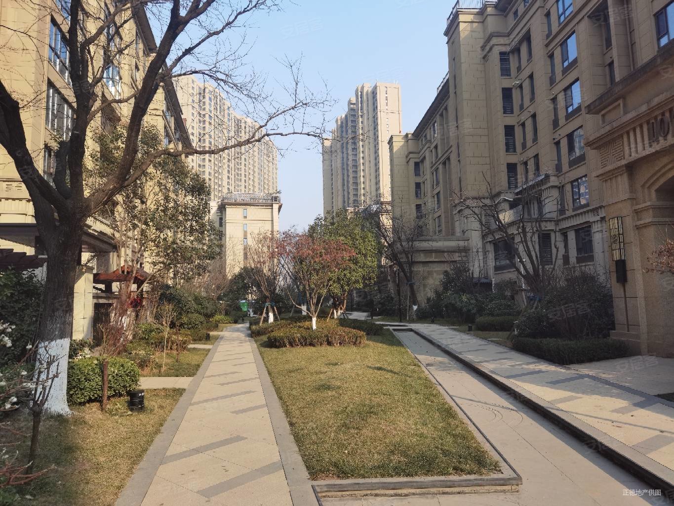 灞桥区龙湖香醍璟宸3室133平低密洋房社区满二