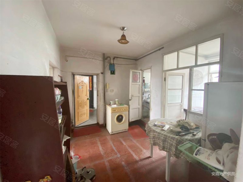 孙家沟软件园玉门街田字格三室中间楼层双阳台清水随意装有钥匙