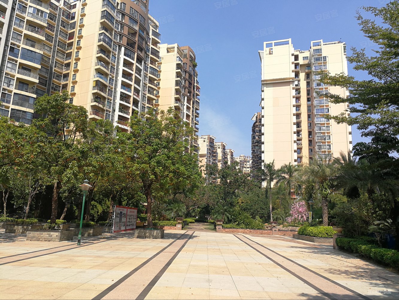 荣和山水美地4组团微笑湾