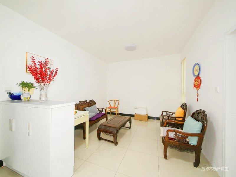 新苏苑位置好安静中间楼层星港业主诚心出售