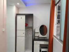 海口龙华滨海滨海新村28巷,307号,阳光公寓,家电齐全,拎包入住出租房源真实图片