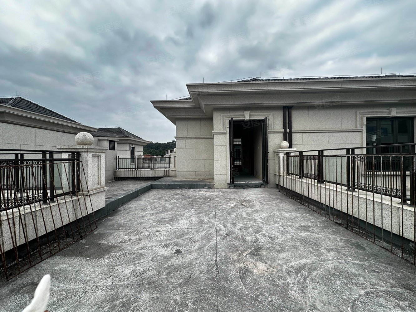 万科御景湾8号 独栋735平 3000w 花园300平,万科风景台(别墅)二手房