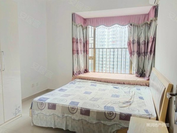 亚迪二村130平四房两厅两卫售价75万