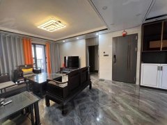 天虹附近华耀城电梯小区四房两厅，新中式风格，家具齐全拎包入住