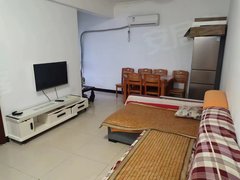沅江沅江城区沅江市区芙蓉学校,太白社区电梯两房8800一年,可半年付家电齐全!出租房源真实图片
