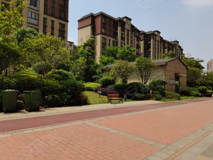 武汉小区 黄陂小区 盘龙城小区 恒达盘龙湾荷苑
