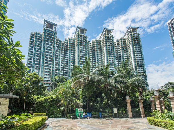 深圳福田皇岗皇御苑(二期)皇岗口岸精装2房,大花园社区,随时方便看房