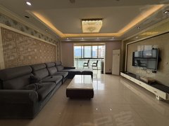 恩施恩施市黄泥坝黄泥坝 上官府邸 三房两厅 家电齐全 拎包入住 近清外小学出租房源真实图片