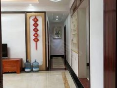 北流北流城区城区万达对面 城市经典小区 电梯 4室2厅2卫 拎包入住出租房源真实图片