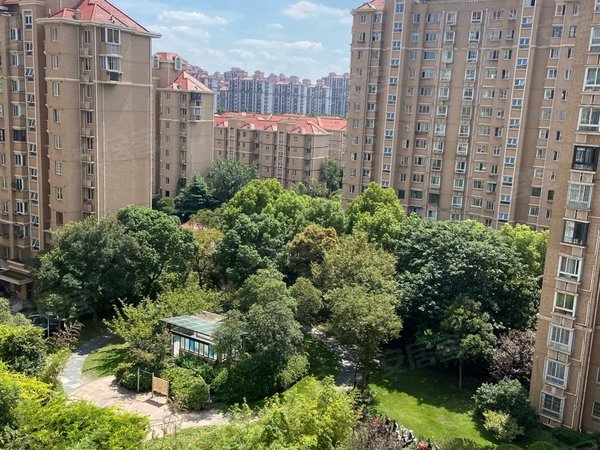 上海宝山共康新梅绿岛苑新梅绿岛苑 3室2厅1卫 配套齐全 106平 电梯房