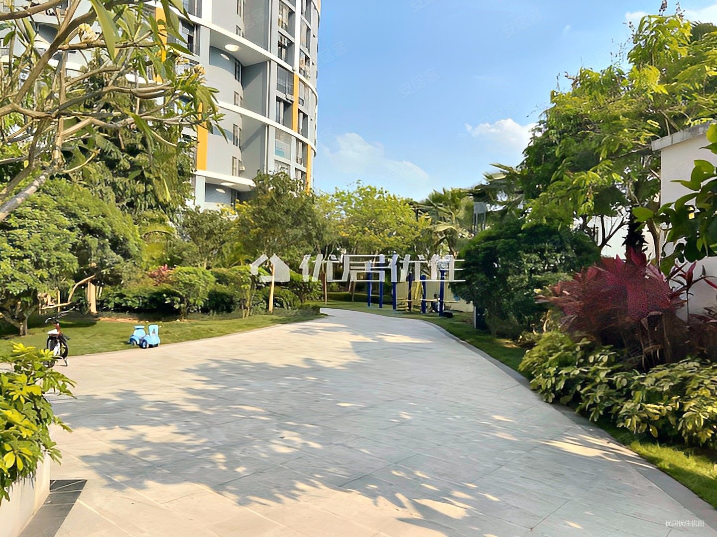 南北通透精装满两年骋望麓涛3室诚心出售价格可议