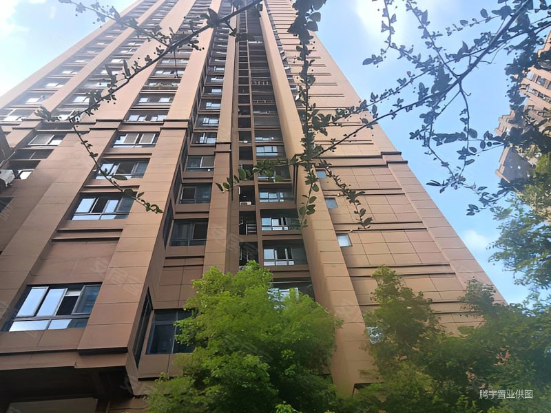 涪陵江东澳海御江苑临街高层清水三房双卫49万看江,澳海御江苑b区二手