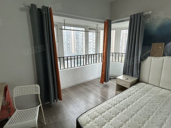 南京秦淮秦虹雅居乐花园秦淮区 3号线武定门 老门东 电梯房 押一付一