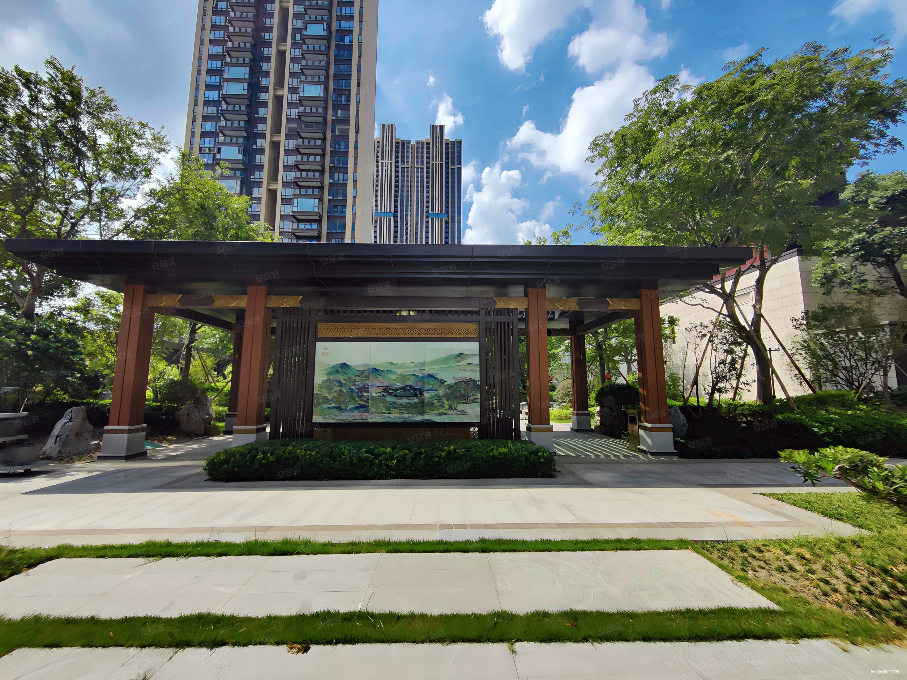 三梯四户 少有南向三房放出 户型方正 看楼方便,泰禾佛山院子二手房