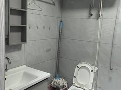 鄂尔多斯东胜城南城南卓远时代公寓电梯中层1室1厅家具家电齐全 全阳户型拎包住出租房源真实图片