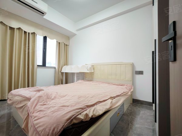 泉州南安霞美镇华创幸福鲤华创幸福鲤 4室2厅2卫