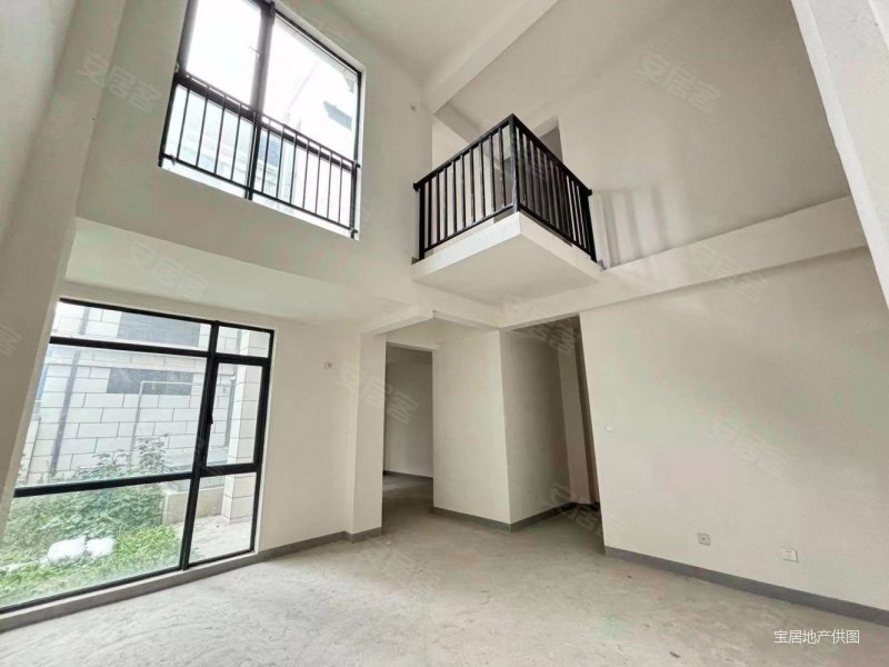 佘山玺樾有联排别墅全套房设计附带电梯井围绕式花园