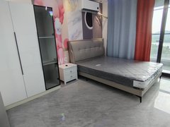 湖州吴兴八里店镇房子靠近七幸科技园龙湖景璘府，单间独卫朝南带烧饭，价格优出租房源真实图片