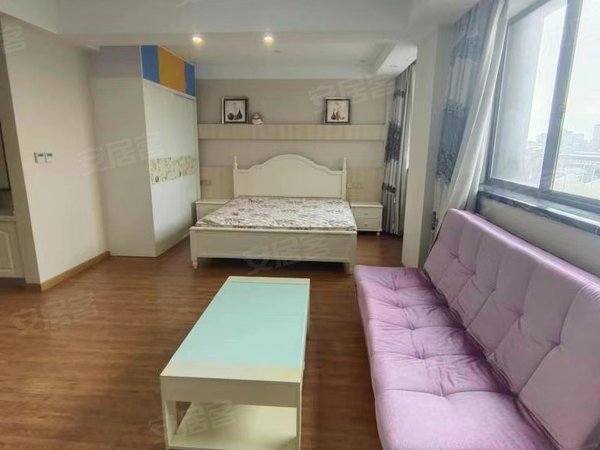 无锡宜兴新街壹克拉公馆可短租 城南一克拉公寓电梯 精装1室  2400