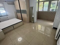北京海淀知春路知春路地铁口高性价比一居室,业主签约随时入住出租房源真实图片