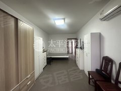 上海浦东金桥博三小区 1室1厅1卫 45平 配套齐全 精装修 近地铁出租房源真实图片