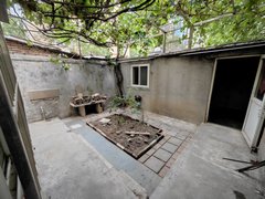 济南历城七里堡业主急租 一楼带院 临七里堡 地铁口 祝甸 洪家楼 拎包住出租房源真实图片