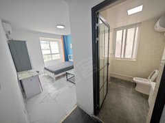 西安未央三桥急租可月付 后卫寨地铁 天章大道 万象城财富大厦 大明宫建材出租房源真实图片