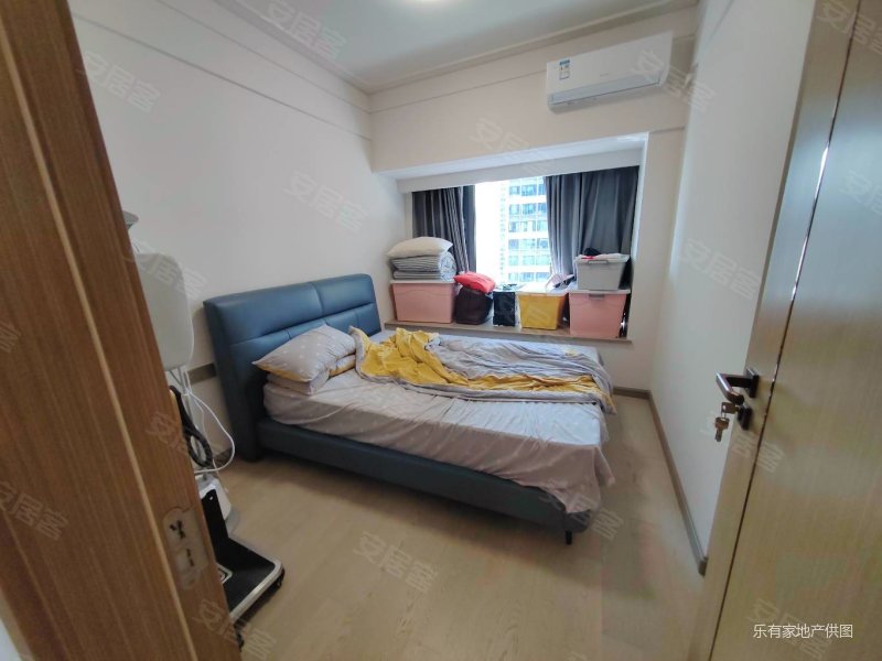 新上华盛珑悦大3房出售下个月满五税少