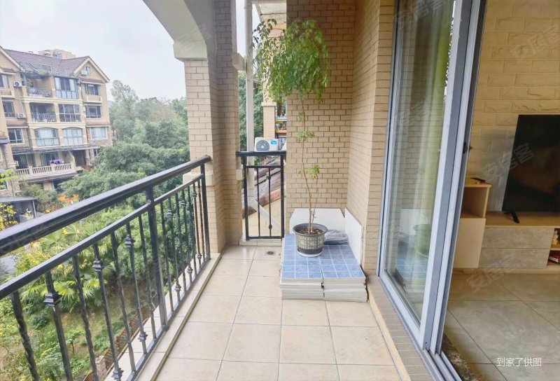 绿地翠谷(一二期洋房叠拼)3室2厅2卫104㎡南160万