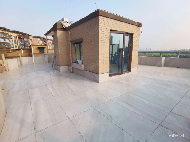 中洲中央公园蓝湖郡别墅