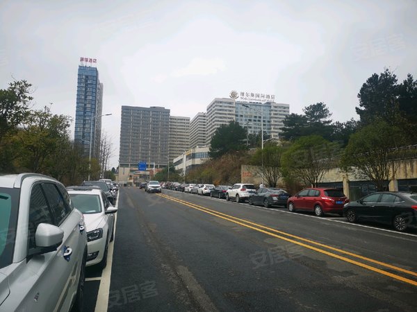 贵阳白云白云周边绿地新都会绿地新都会 1室0厅1卫出租房源真实图片