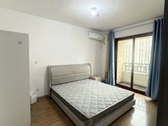苏州常熟市区琴湖溪里附近 多个精装独卫 单间 房间漂亮设施齐全 停车免费出租房源真实图片