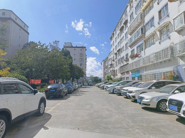 昆明西山滇池路片区福源小区福源小区 标准2室2厅带家具 采光采阳好