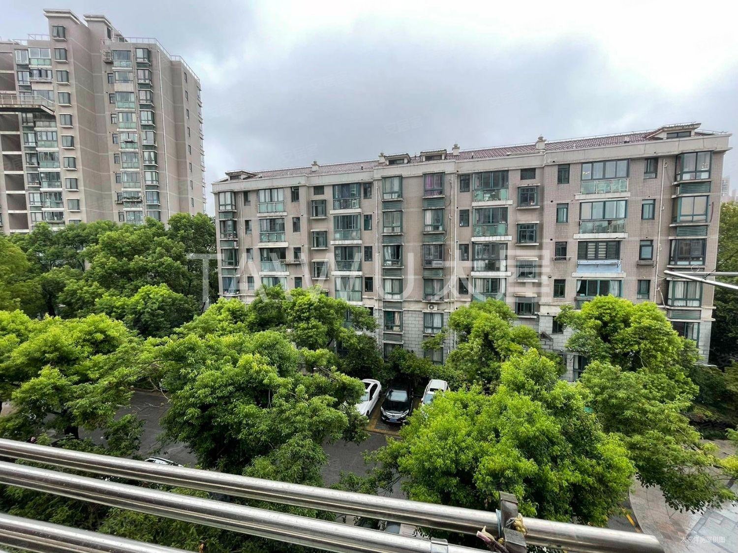 久华佳苑(一期)2室2厅1卫96.9㎡南北720万