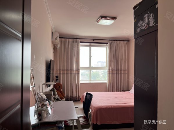 新上4室精装房 状元红路王城高架口 双气 南北通透 随时能看