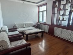 青州青州城区青州古城大润发南邻荷花湾小区三室两厅带储900元出租房源真实图片