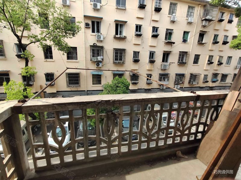 上海路住宅小区 商圈成熟 正规商品房 中间楼层 低密度社区