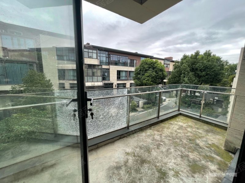 诚心出售 价格可议,仁恒观棠二手房,3988万,4室2厅,4卫,450平米-苏州