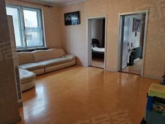 盘锦大洼兴隆三百兴盛小区,中间楼层,拎包入住三室二厅一卫,有空调,免费停车出租房源真实图片