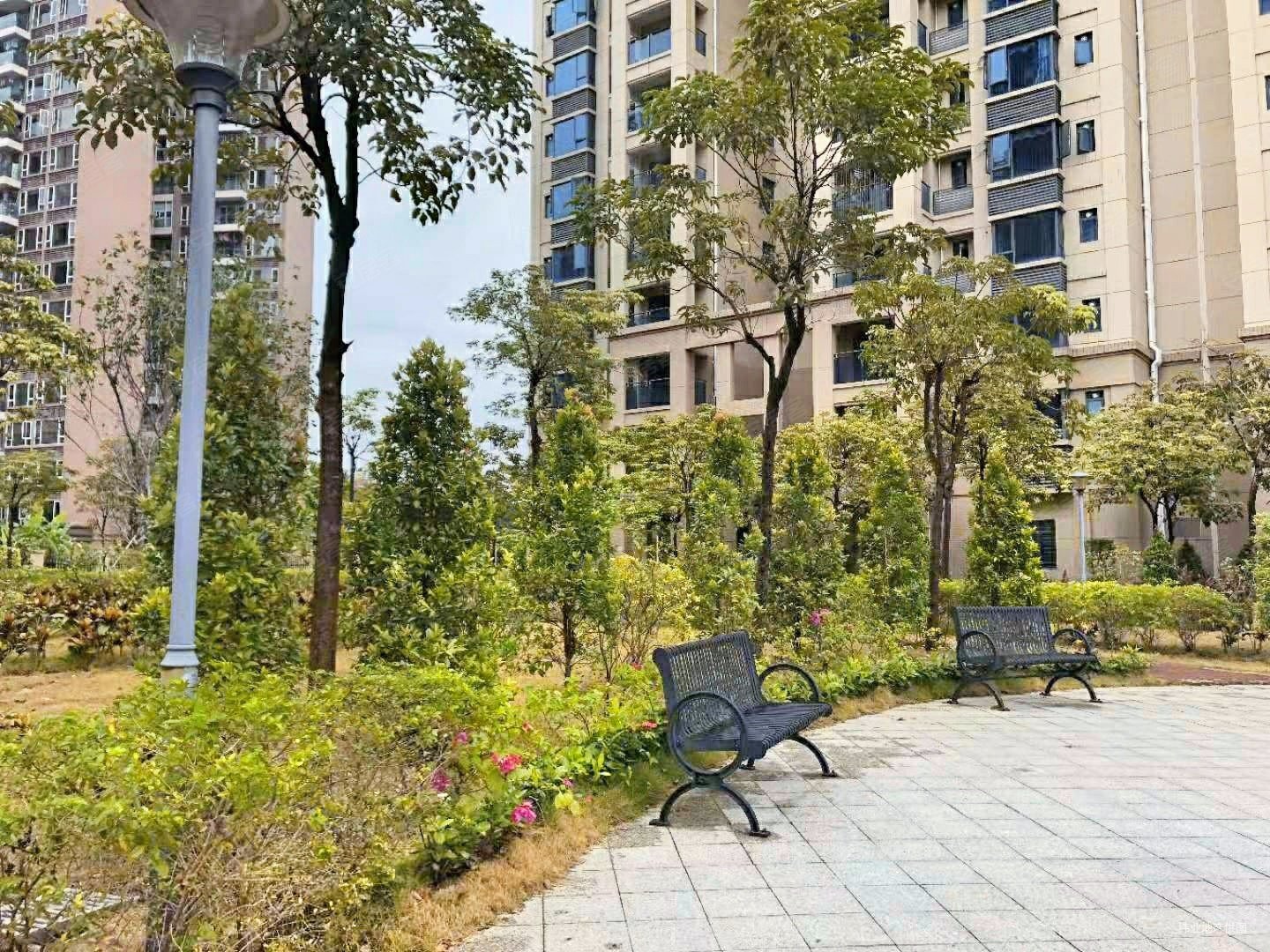 东莞房产网>东莞二手房>清溪二手房>清溪城区二手房>水榭兰亭>1440