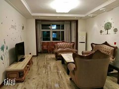 莱芜莱城莱城城区新市医院附近!可短租,可押一付一!三台空调,家具齐全拎包入住出租房源真实图片