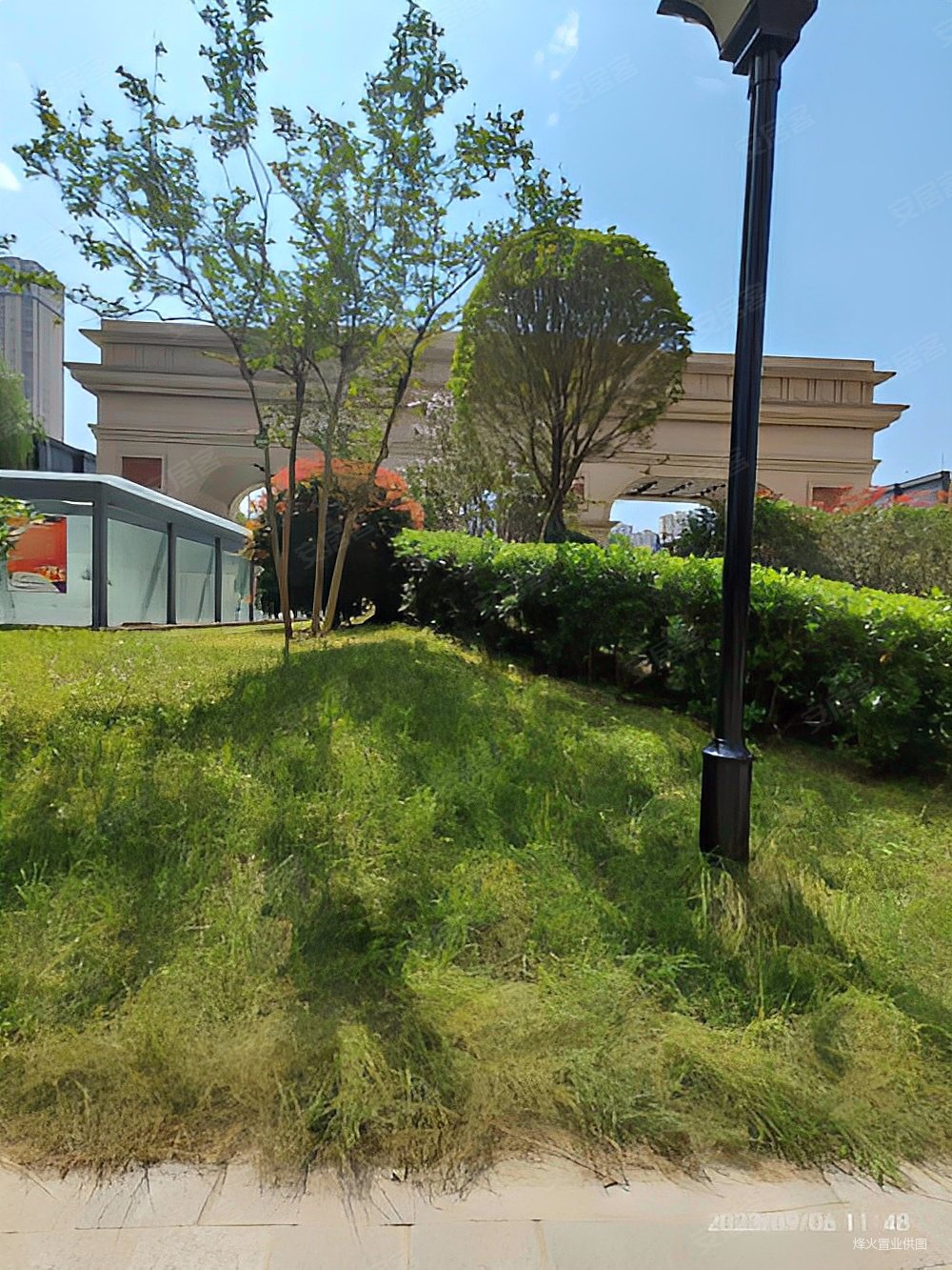 万科幸福里对面凤城五路环园中路地铁口香颂国际城三室南北通透