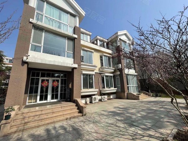 青岛崂山浮山前崂山金海花园(别墅)(400平大院独栋别墅)南靠石老人