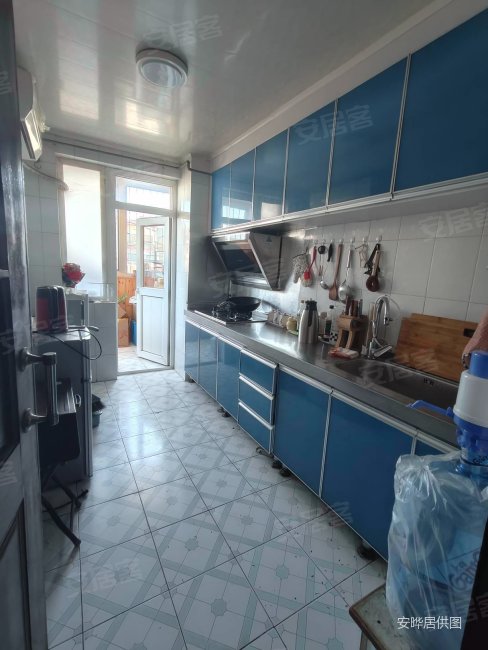 杜家坎环岛南 东山坡三里 100平2室2厅 可大谈 满五