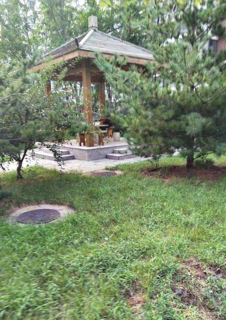 玉泉北里2室1厅1卫98.36㎡南608万