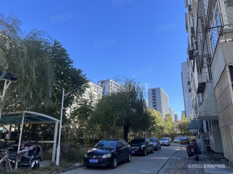 普装 上林苑 南北通透  房东急置换 诚心出售